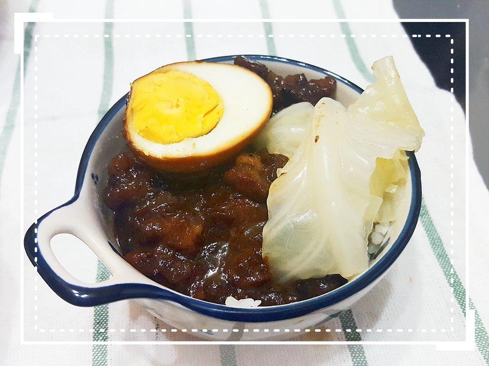洋葱酥卤肉饭
