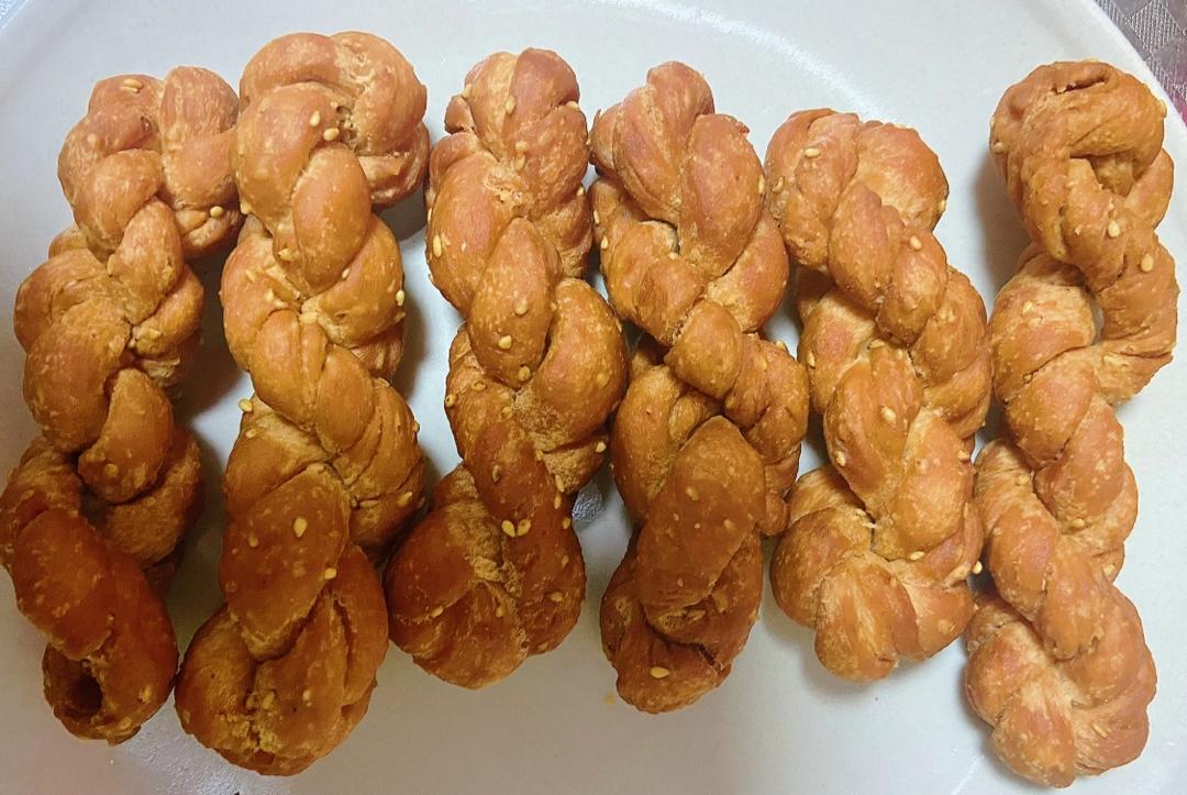 这道蜂蜜麻花简直太酥软太香了！