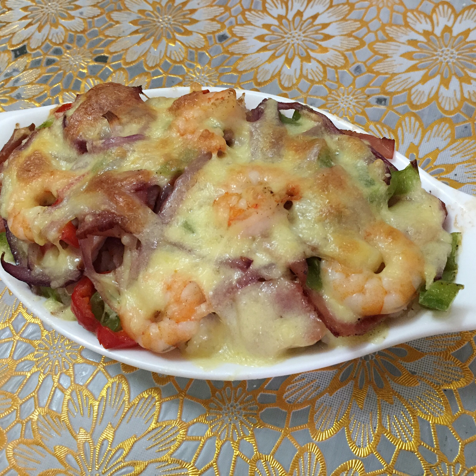 鲜虾培根芝士焗饭