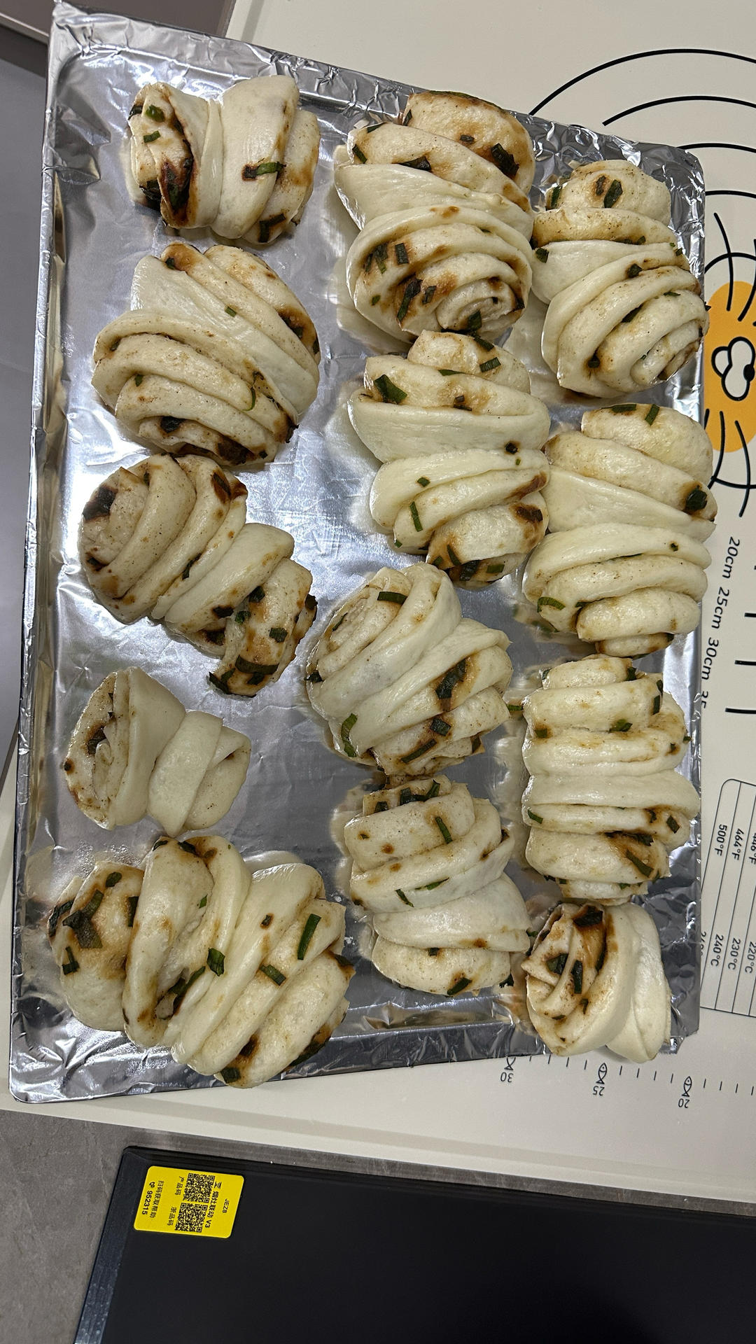 🌺椒盐葱香花卷🌺（操作简单，好吃又好看）