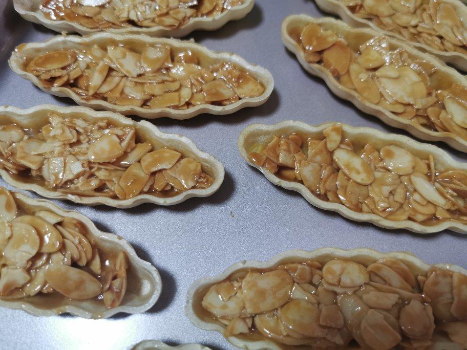 视频🚢一次搞定3种口味｜焦糖坚果糯米船｜不测温，不冷冻｜低糖｜简单｜0难度