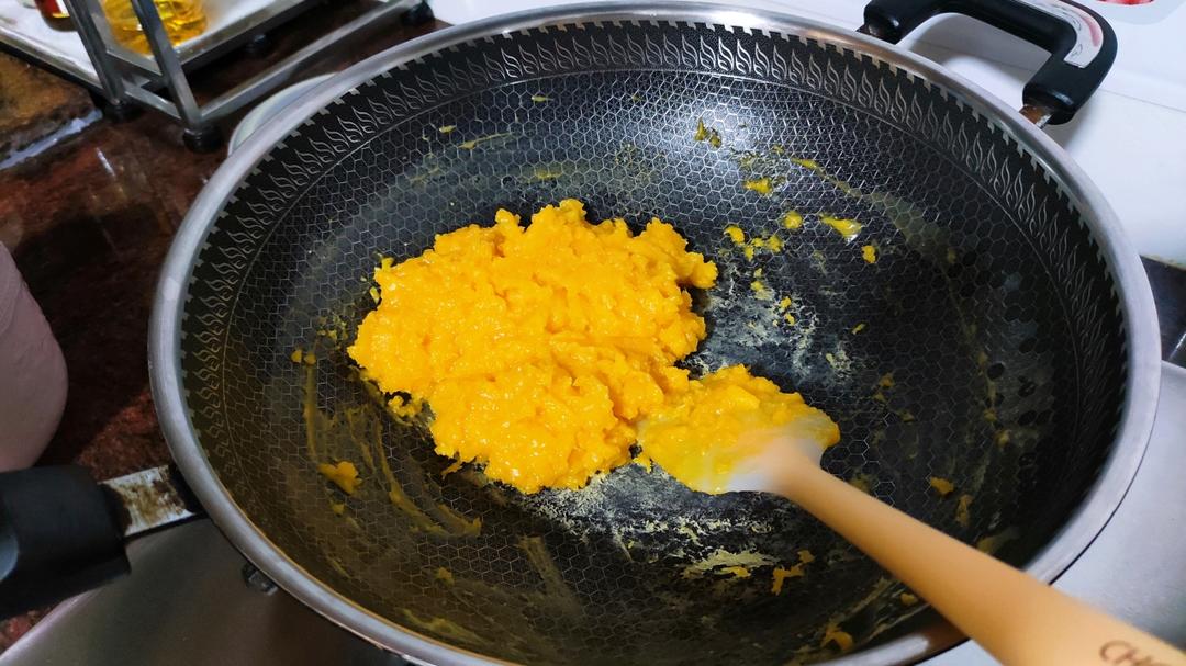炒出来的奶黄馅儿