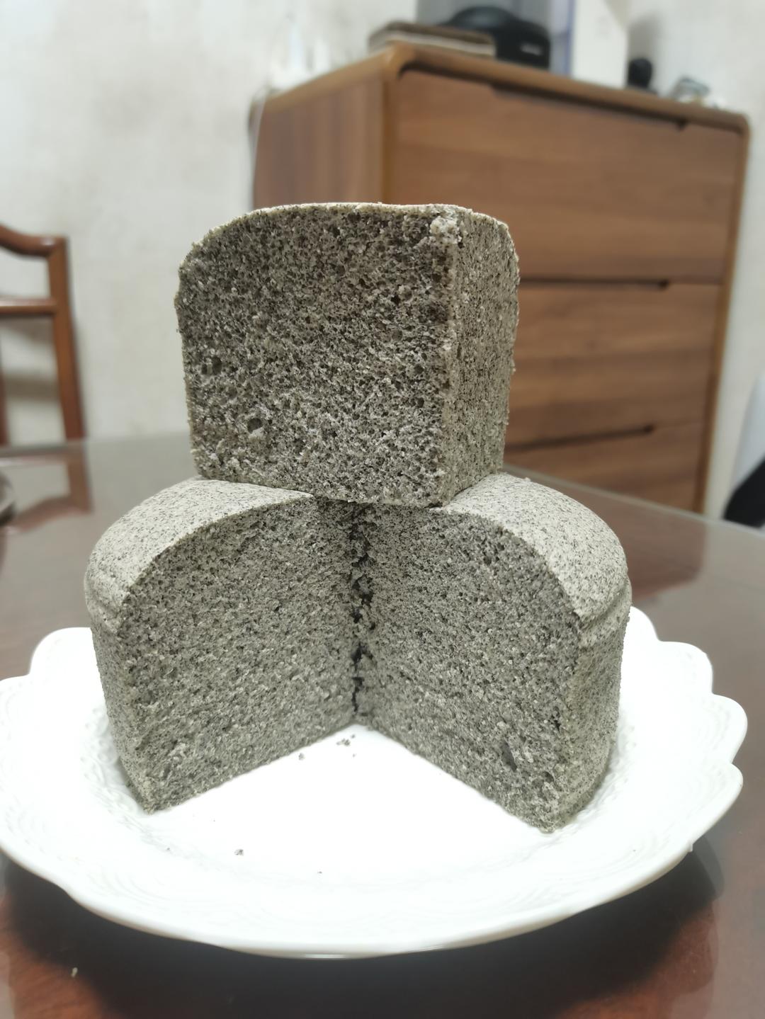 低油低糖版黑芝麻蒸蛋糕的做法