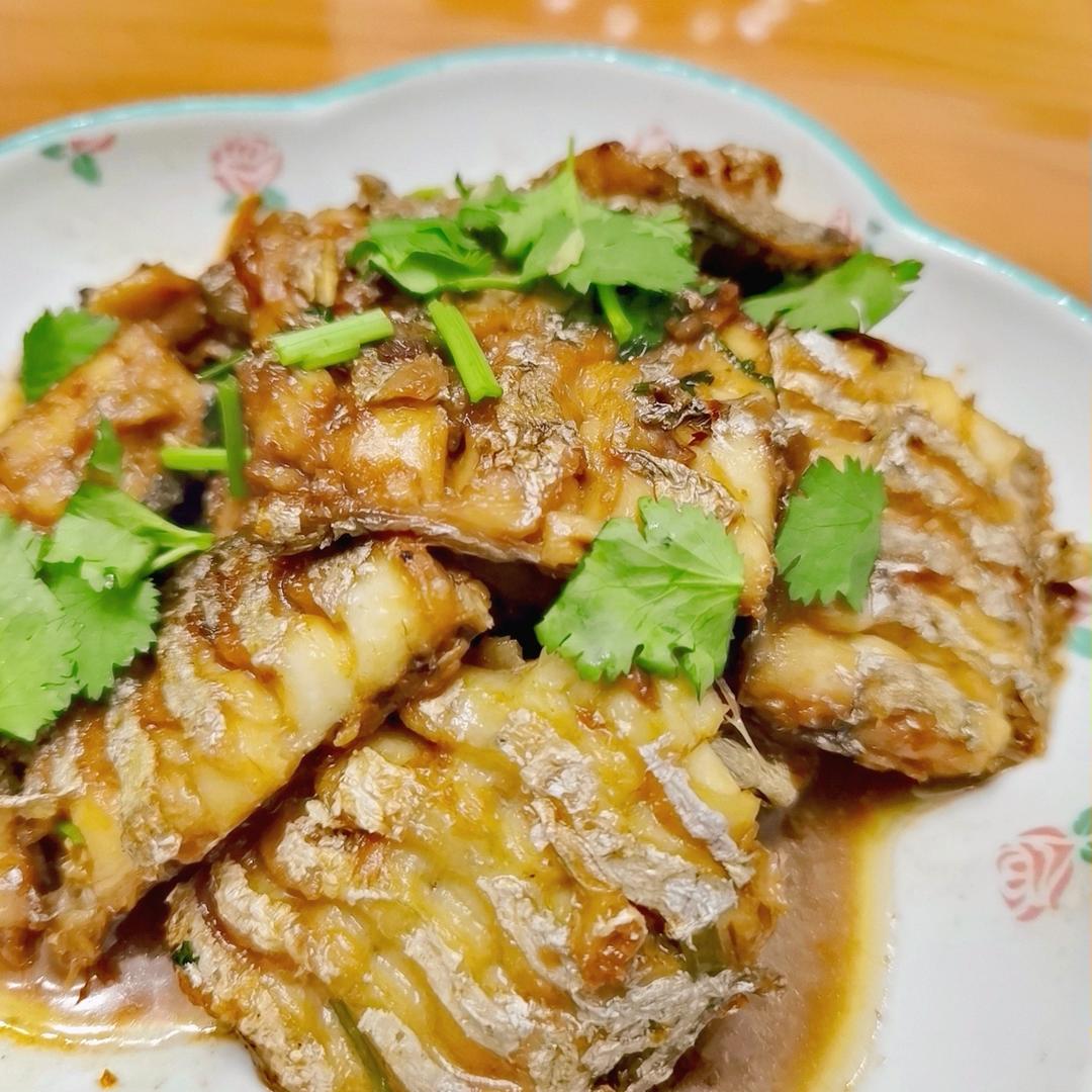 🔥比饭店还好吃的红烧带鱼，香辣开胃，好吃到停不下来❗️