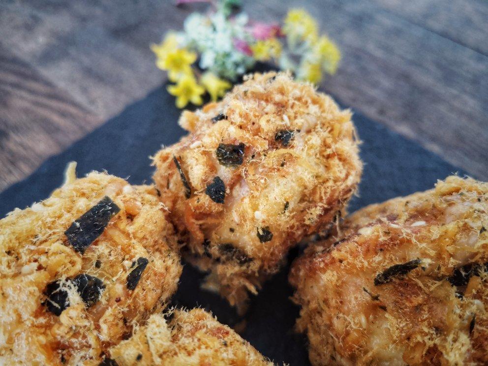 美味海苔肉松小贝