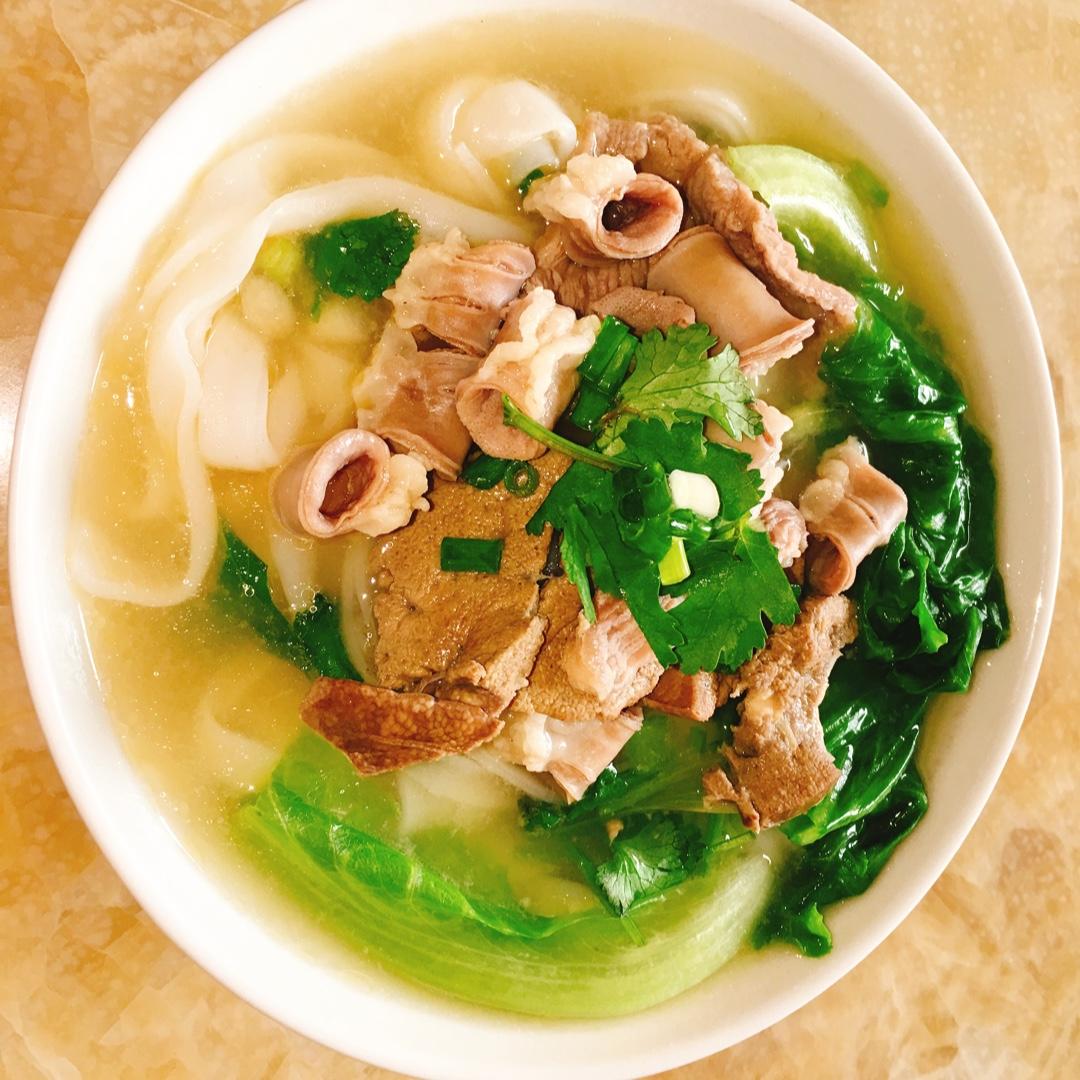 queenguo做的猪杂汤粉