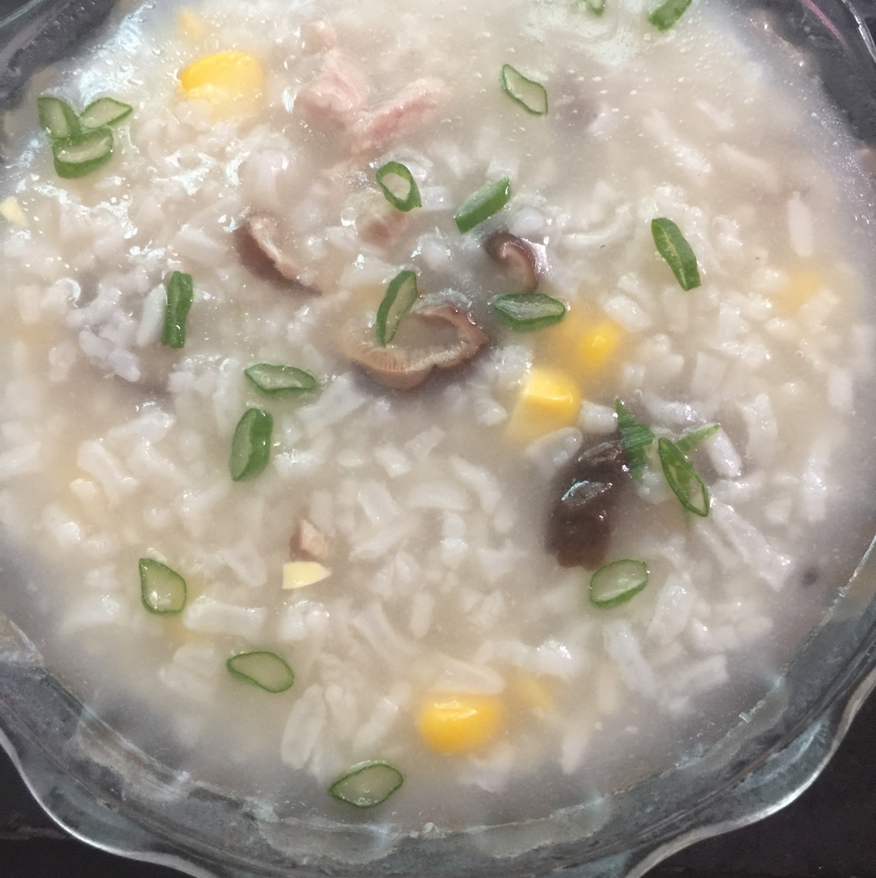 o型摩羯做的香菇瘦肉粥