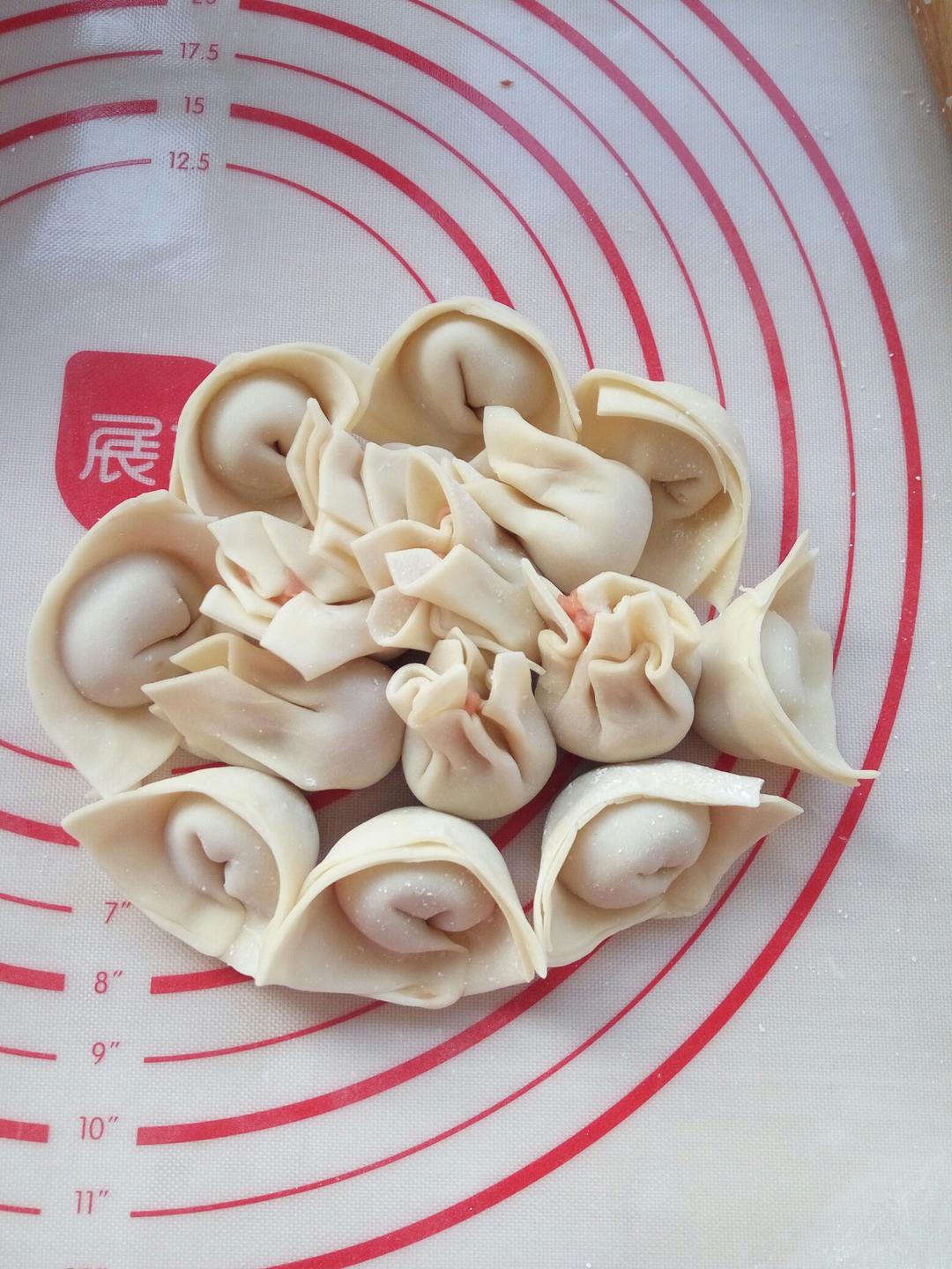 鲜虾猪肉马蹄云吞