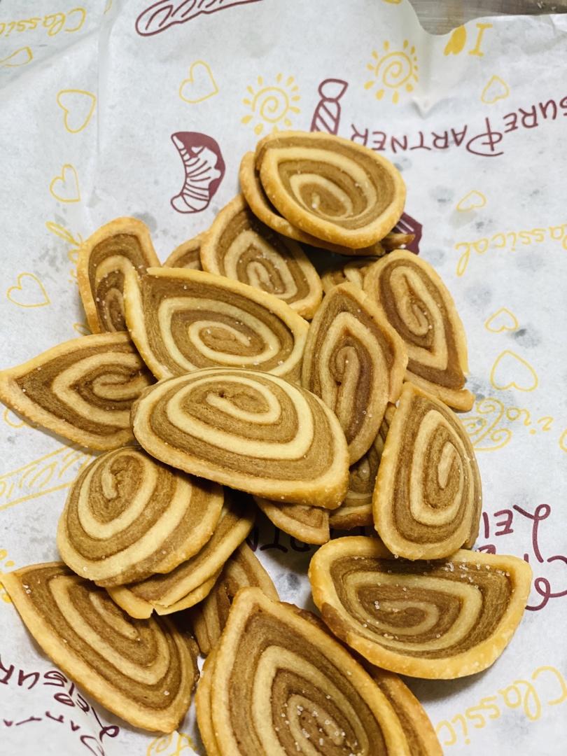 “猫耳朵”零食🥰咸、甜两种口味