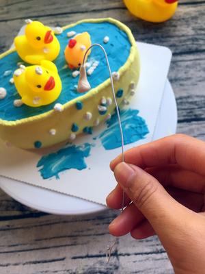 小鸭浴缸蛋糕的做法 步骤15