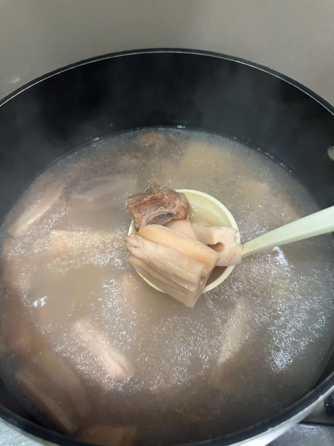 正宗湖北莲藕排骨汤