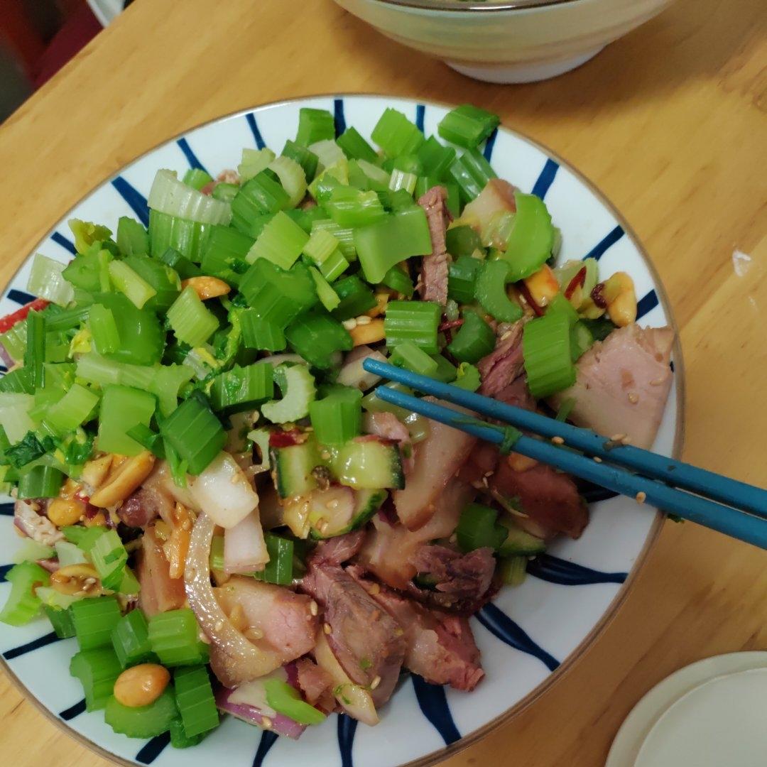凉拌猪头肉