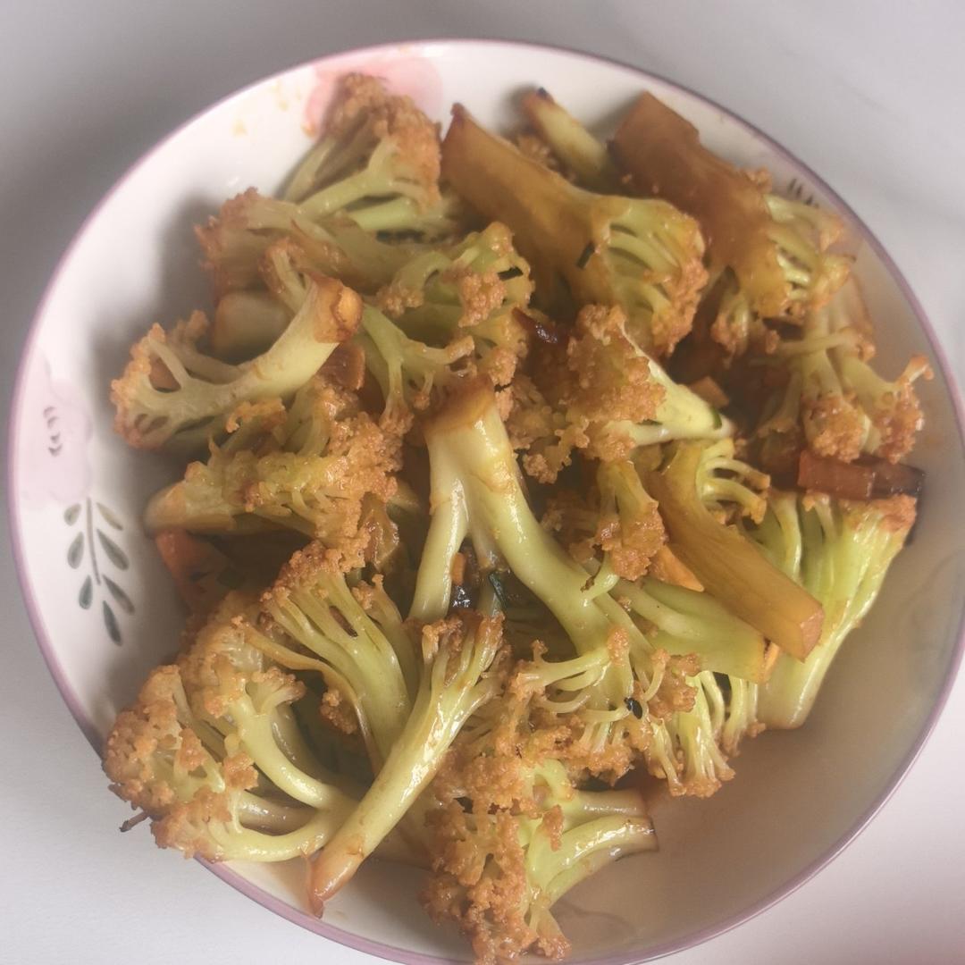 清炒花菜