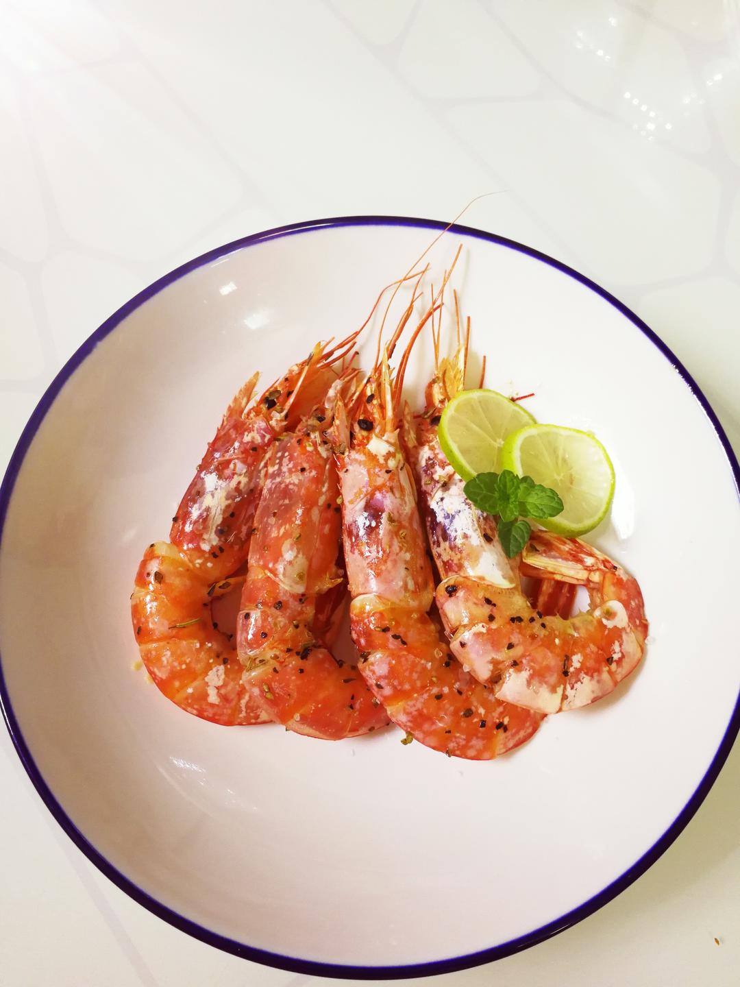 黑胡椒海盐烤红虾的做法