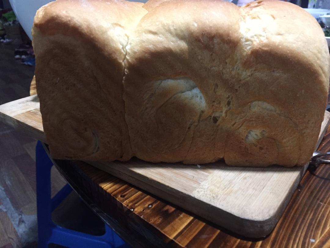 超柔牛奶棉花吐司（最详细的吐司食谱）