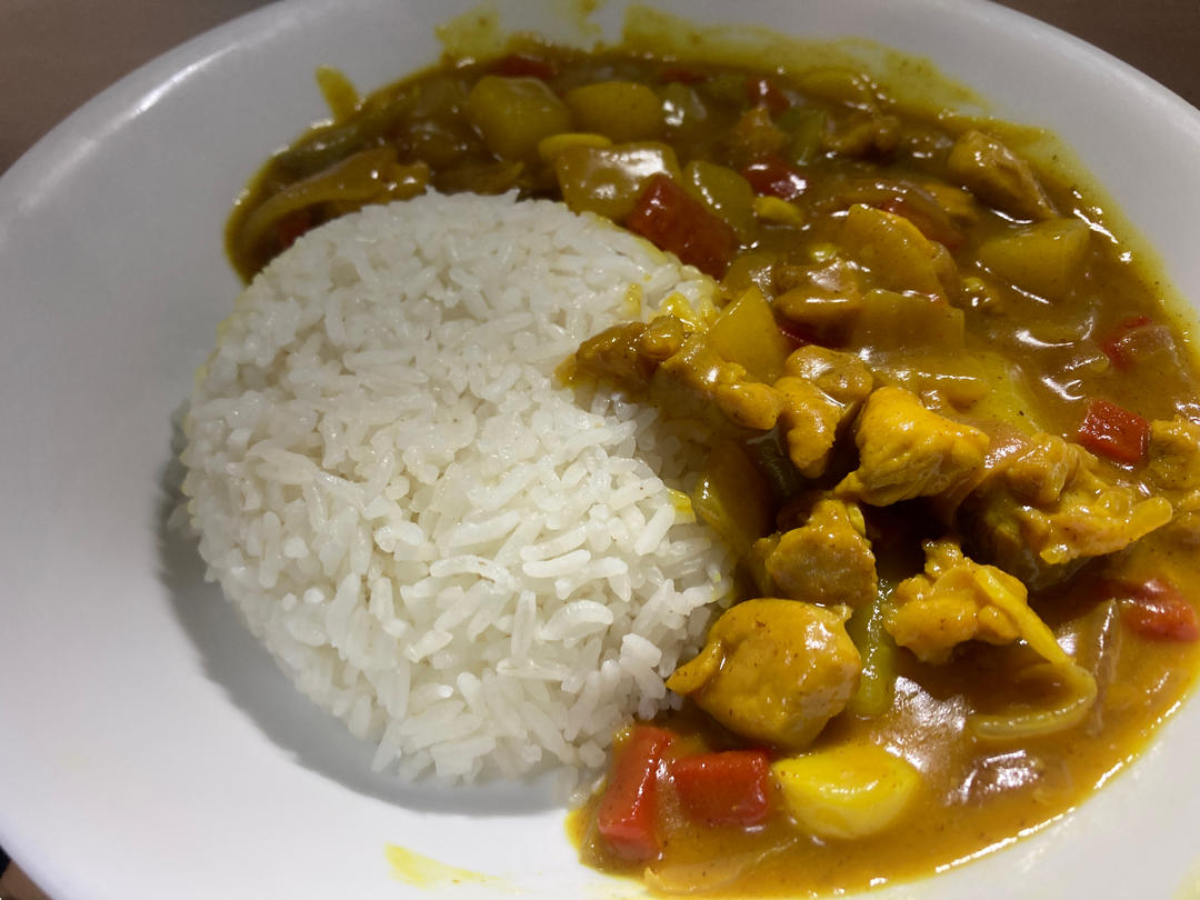 咖喱鸡肉饭