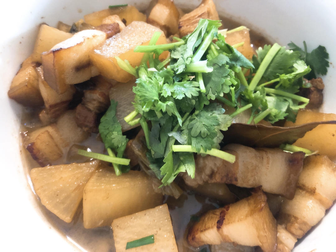 萝卜烧肉