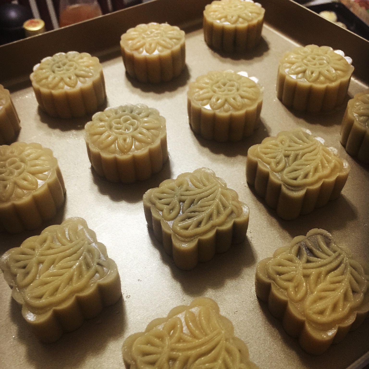 广式月饼——蛋黄莲蓉月饼