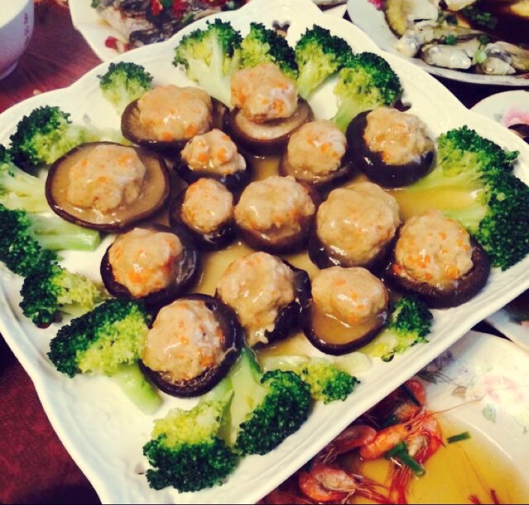 豆腐肉末酿香菇