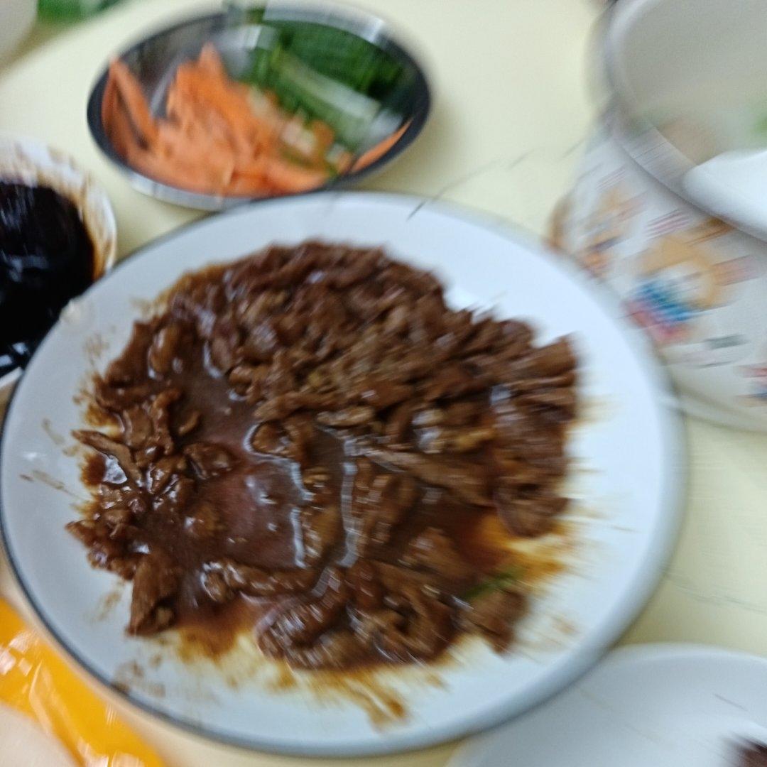 京酱肉丝