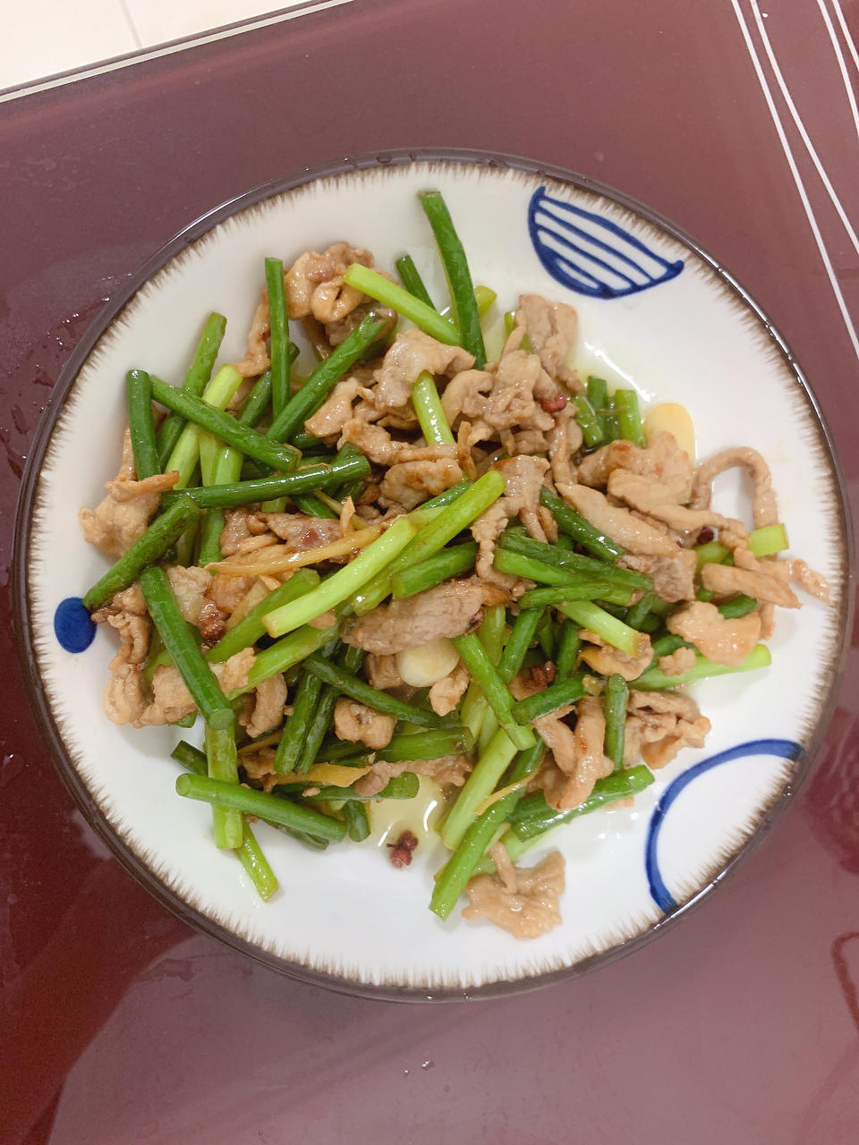 简单易做的下饭菜－蒜苔炒肉