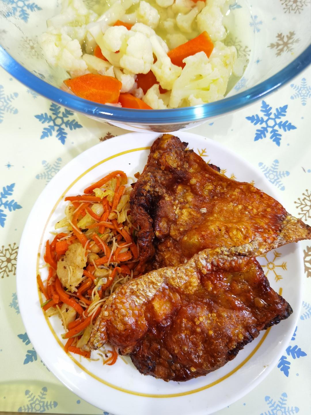 【健康零食】 香香脆脆的烤三文鱼皮