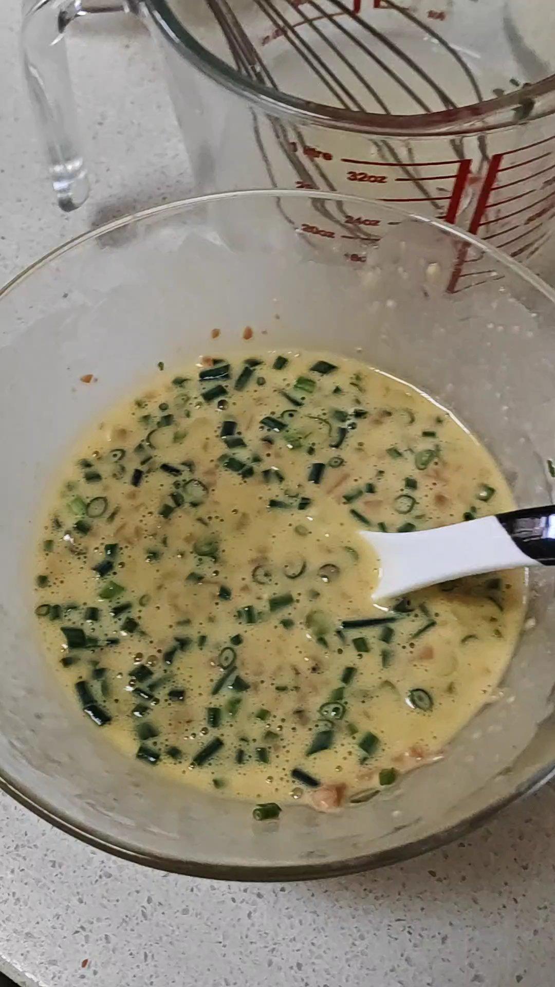 軟軟咸香雞蛋餅（超詳細）的做法 步驟8