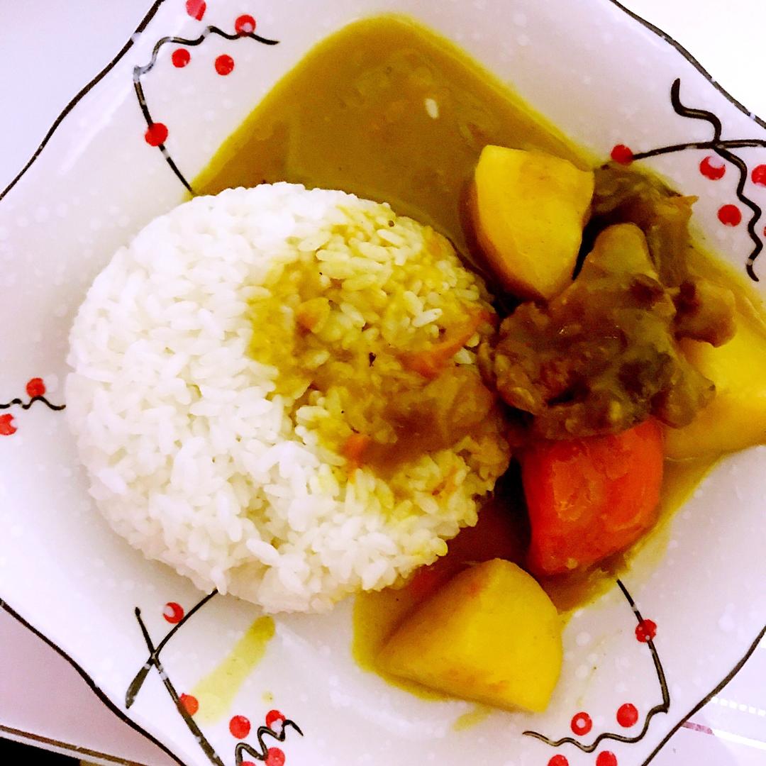 咖喱牛肉饭