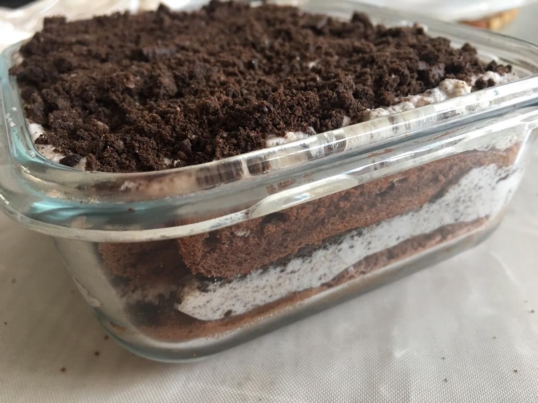 好吃到流泪的奥利奥咸奶油盒子蛋糕