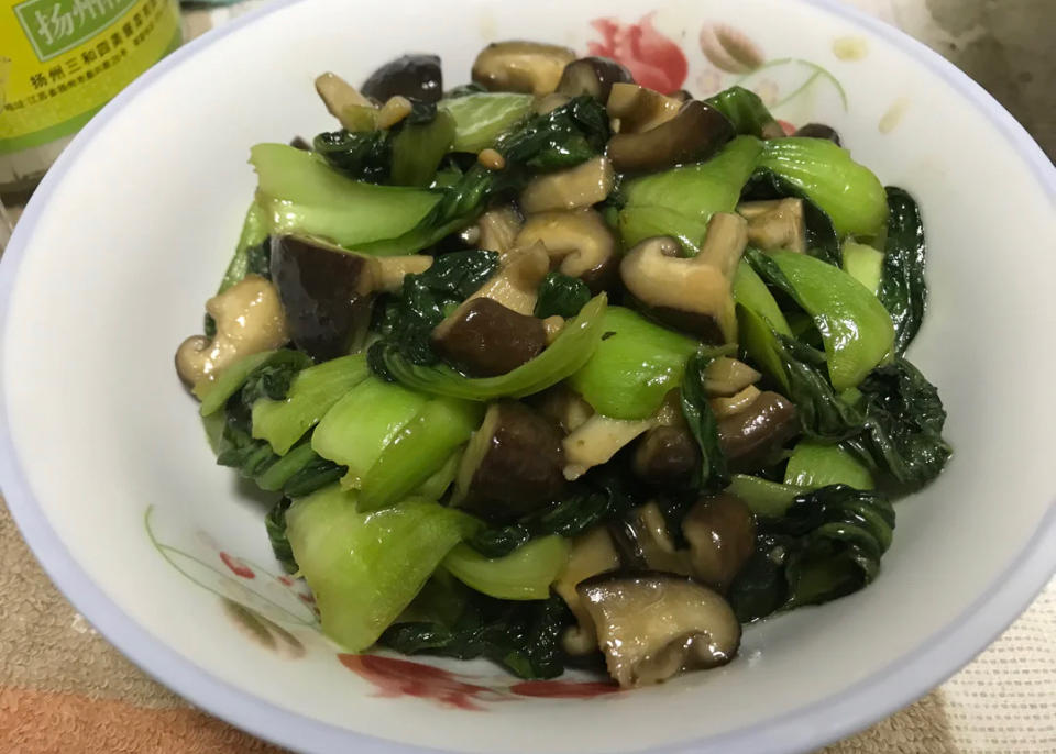 香菇炒青菜