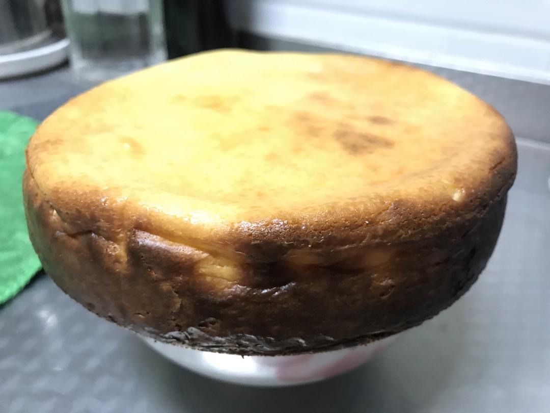 巴斯克式烤芝士蛋糕[超简单][搬运]