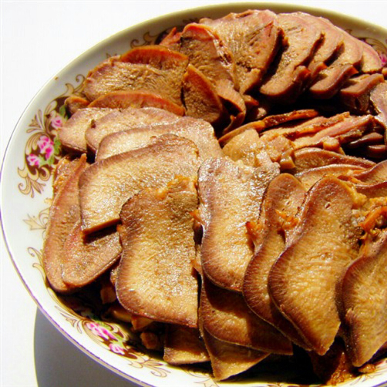 卤牛舌