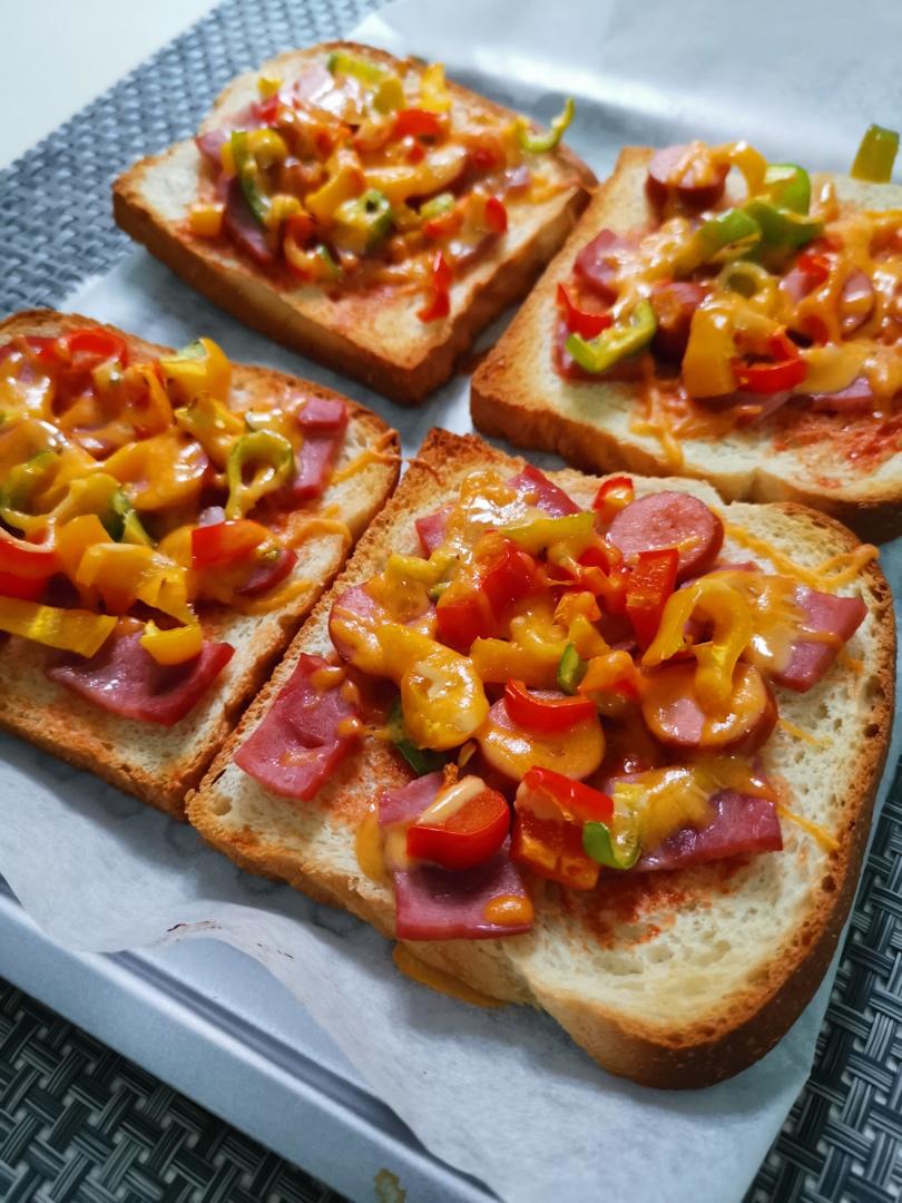 超好吃面包披萨🍕