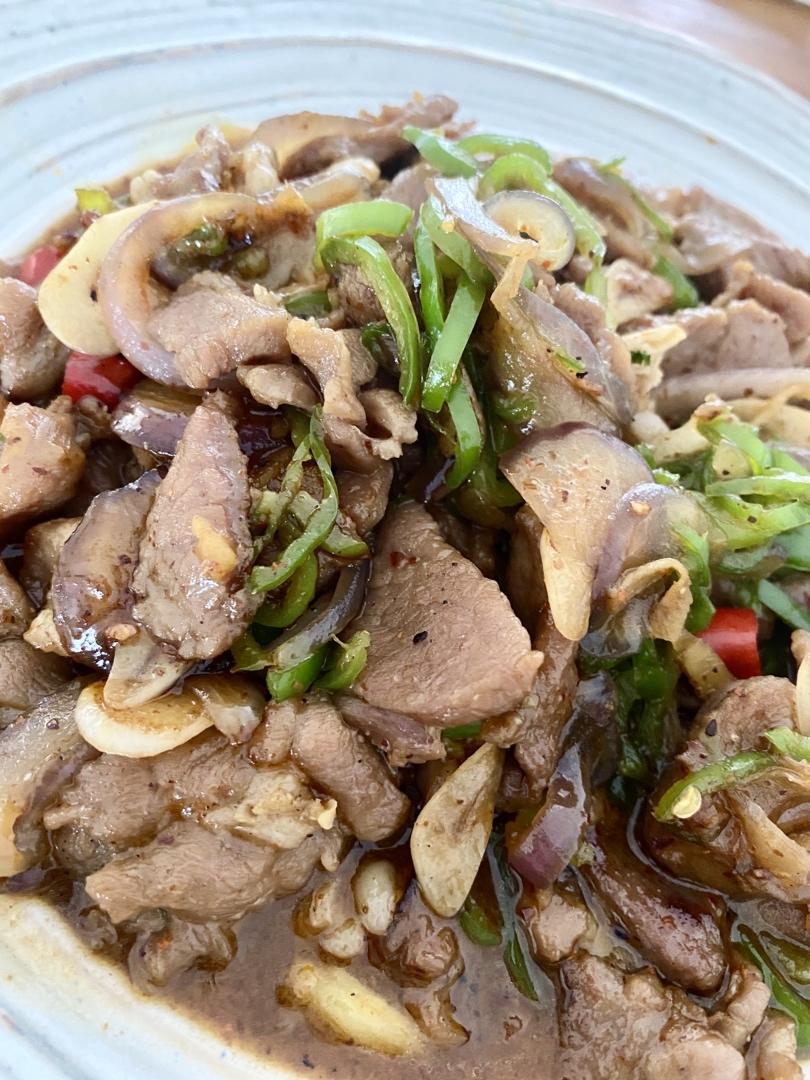 【小高姐】青椒牛肉 如何炒出嫩滑的牛肉