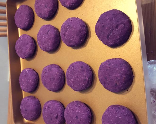 减脂主食之紫薯豆沙饼的做法