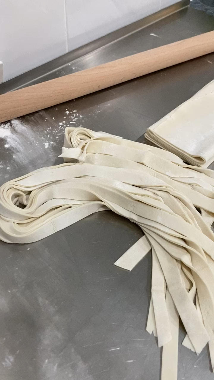 劲道手擀面