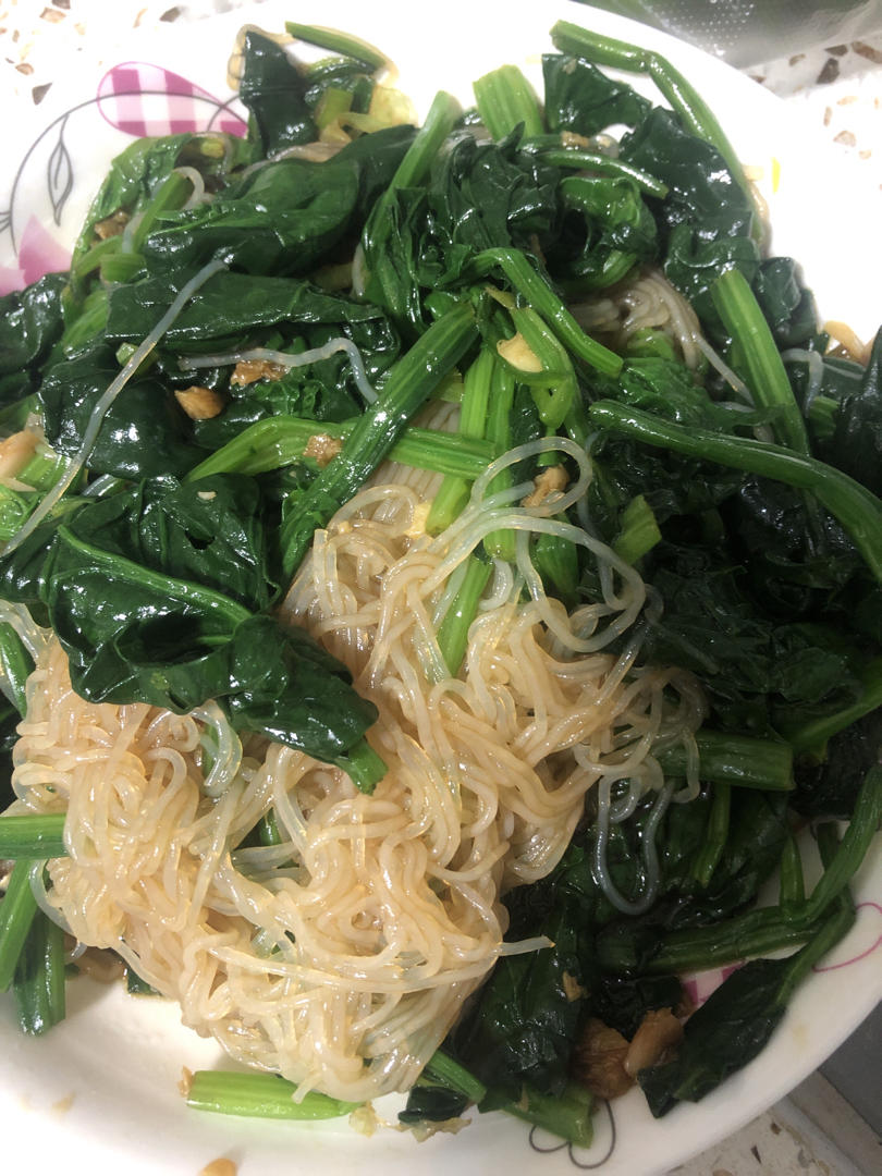 万能凉拌菜料汁（凉拌菠菜粉丝）