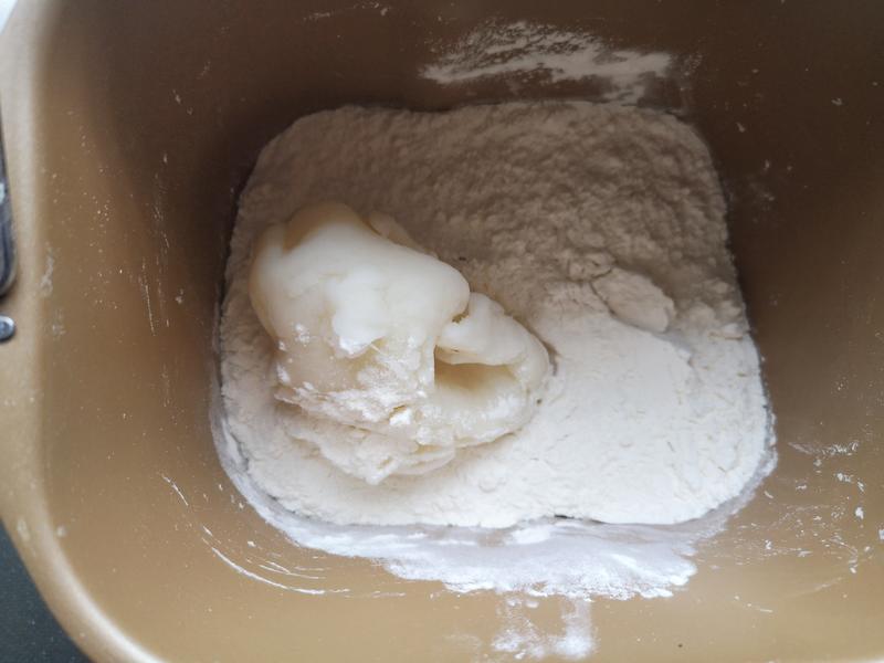 纯奶手撕吐司的做法 步骤1