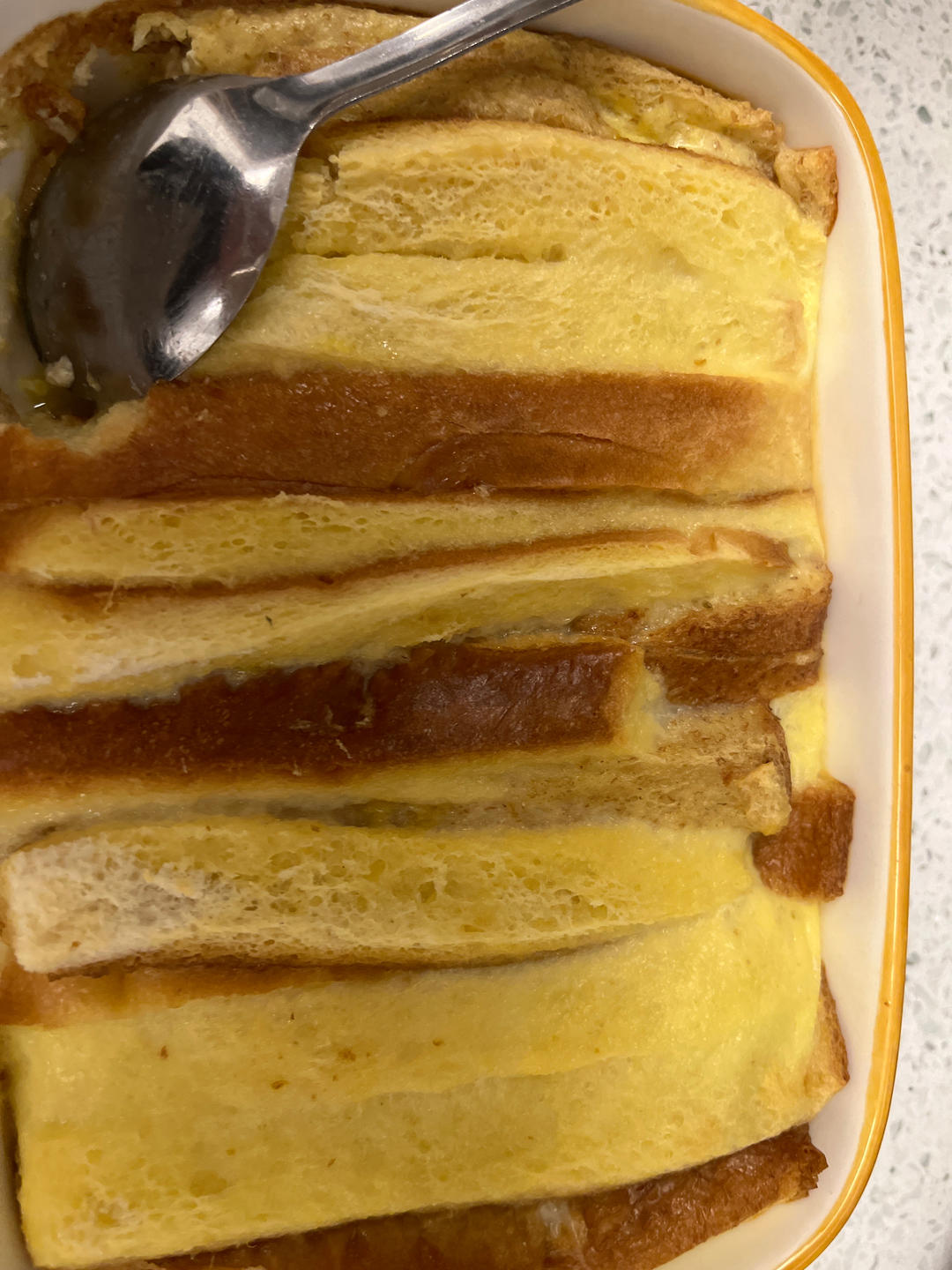 吐司边布丁