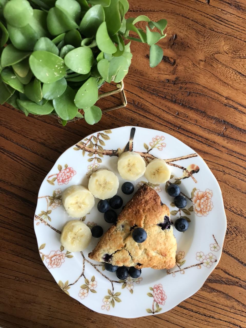 爆浆蓝莓司康Blueberry Explosion Scone