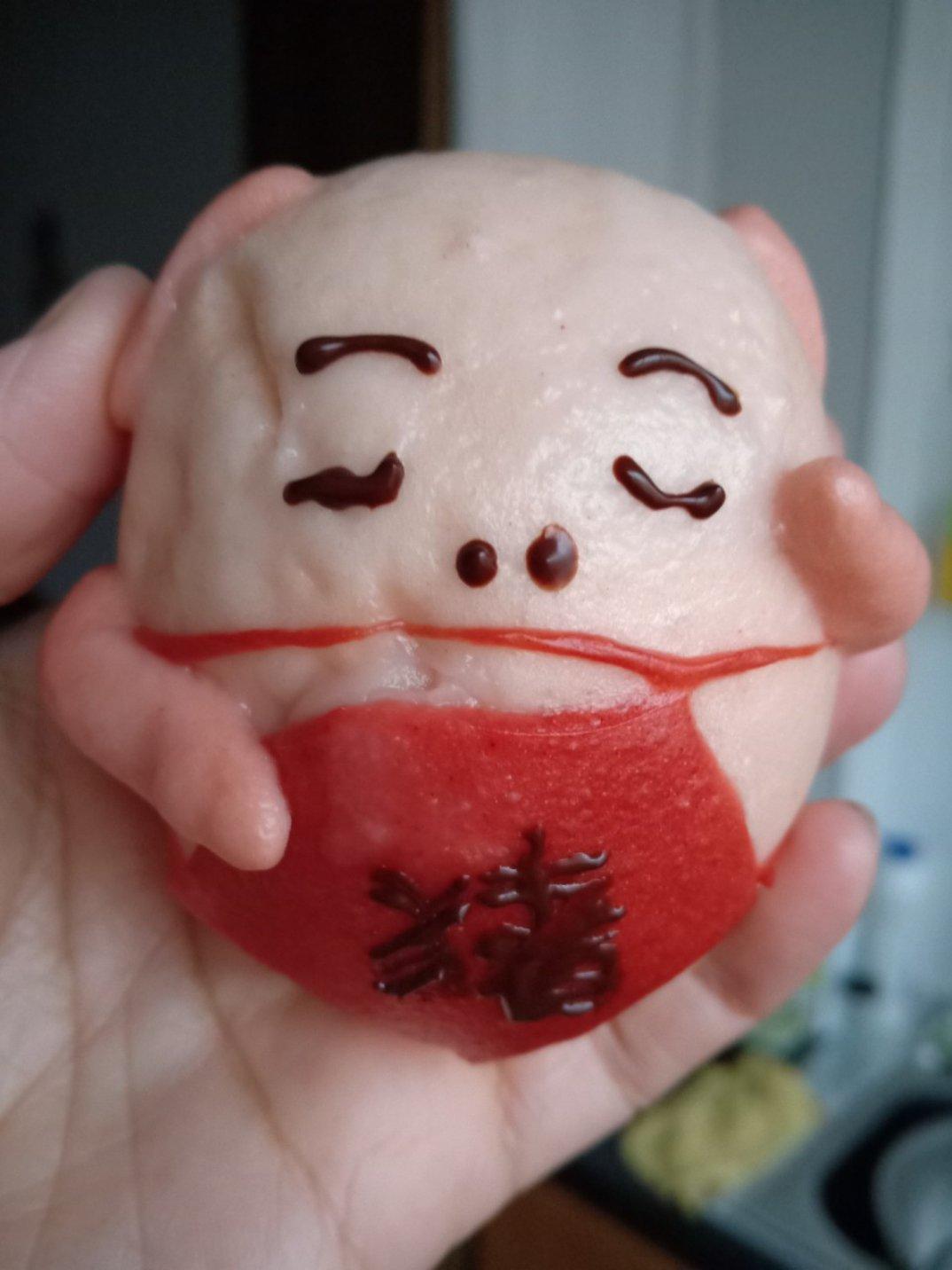 《猪年大吉》卡通馒头
