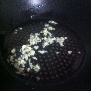 香菇肉末烧豆腐的做法 步骤3