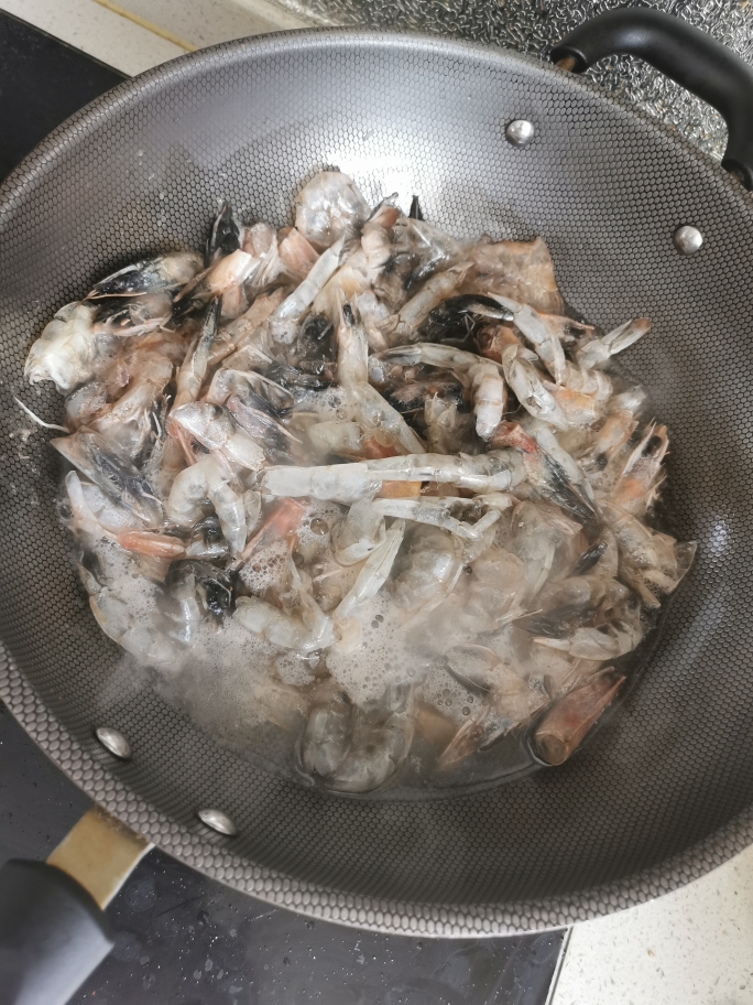 炸虾油🦐的做法 步骤3