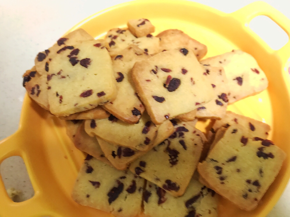 无黄油简单版蔓越莓曲奇饼干的做法