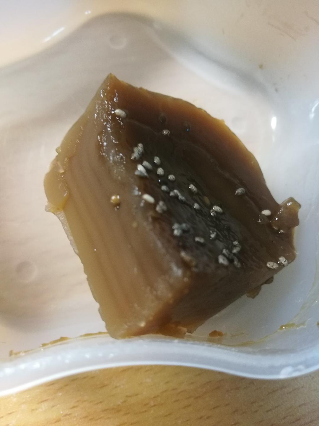 贪吃小笨猪做的淀粉红糖糕