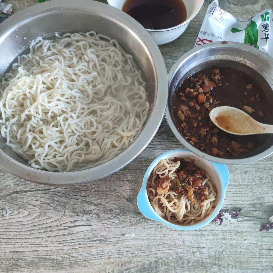 番茄肉末拌面