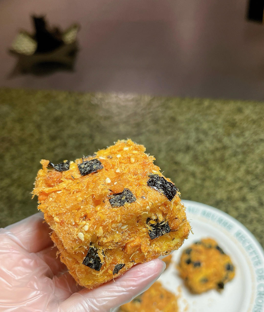 朋友都说比鲍师傅好吃的海苔肉松小贝