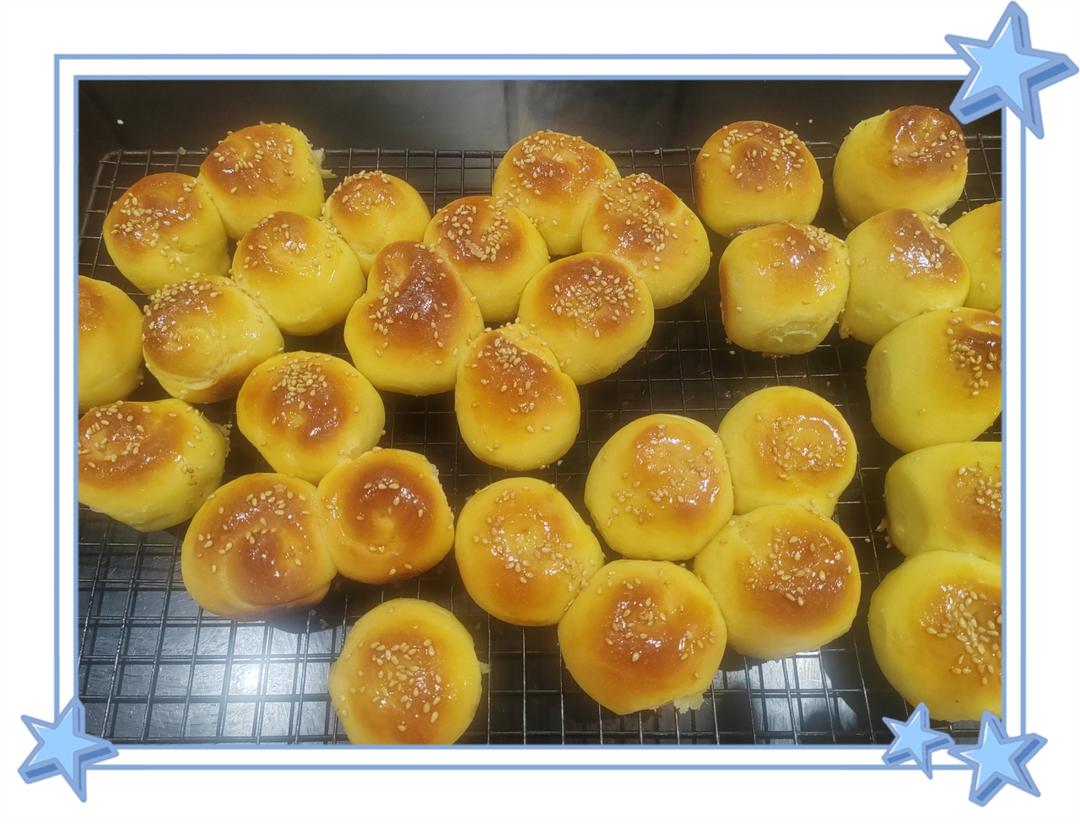 脆底蜂蜜小面包