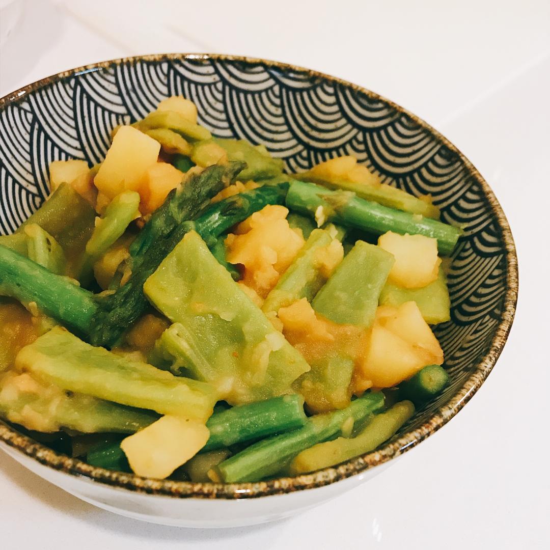 土豆炖豆角