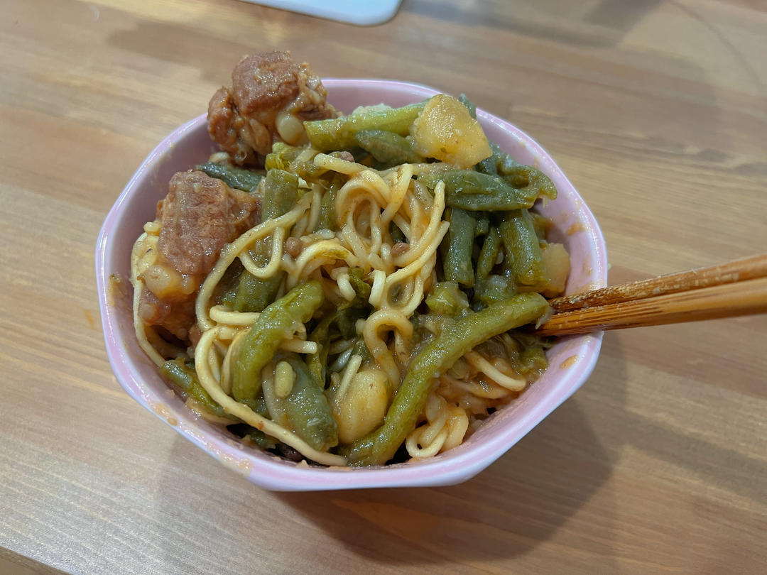 豆角排骨焖面￨真的无敌好吃